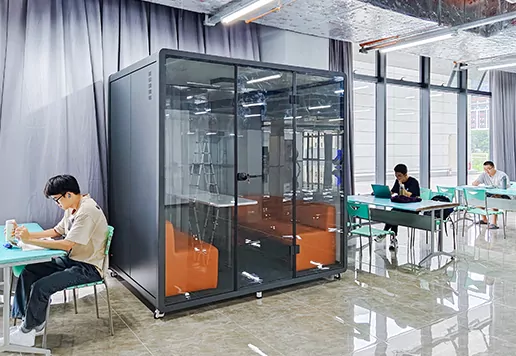 Reading-Room03